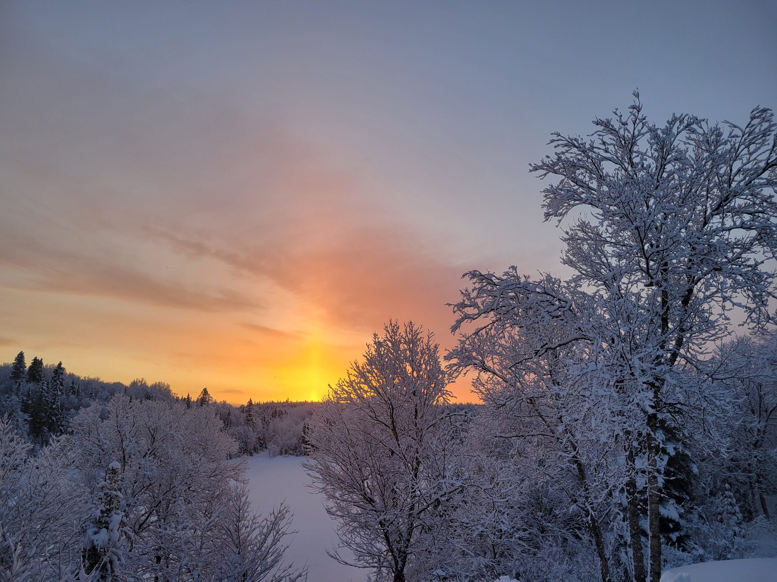 Levé du soleil en hiver